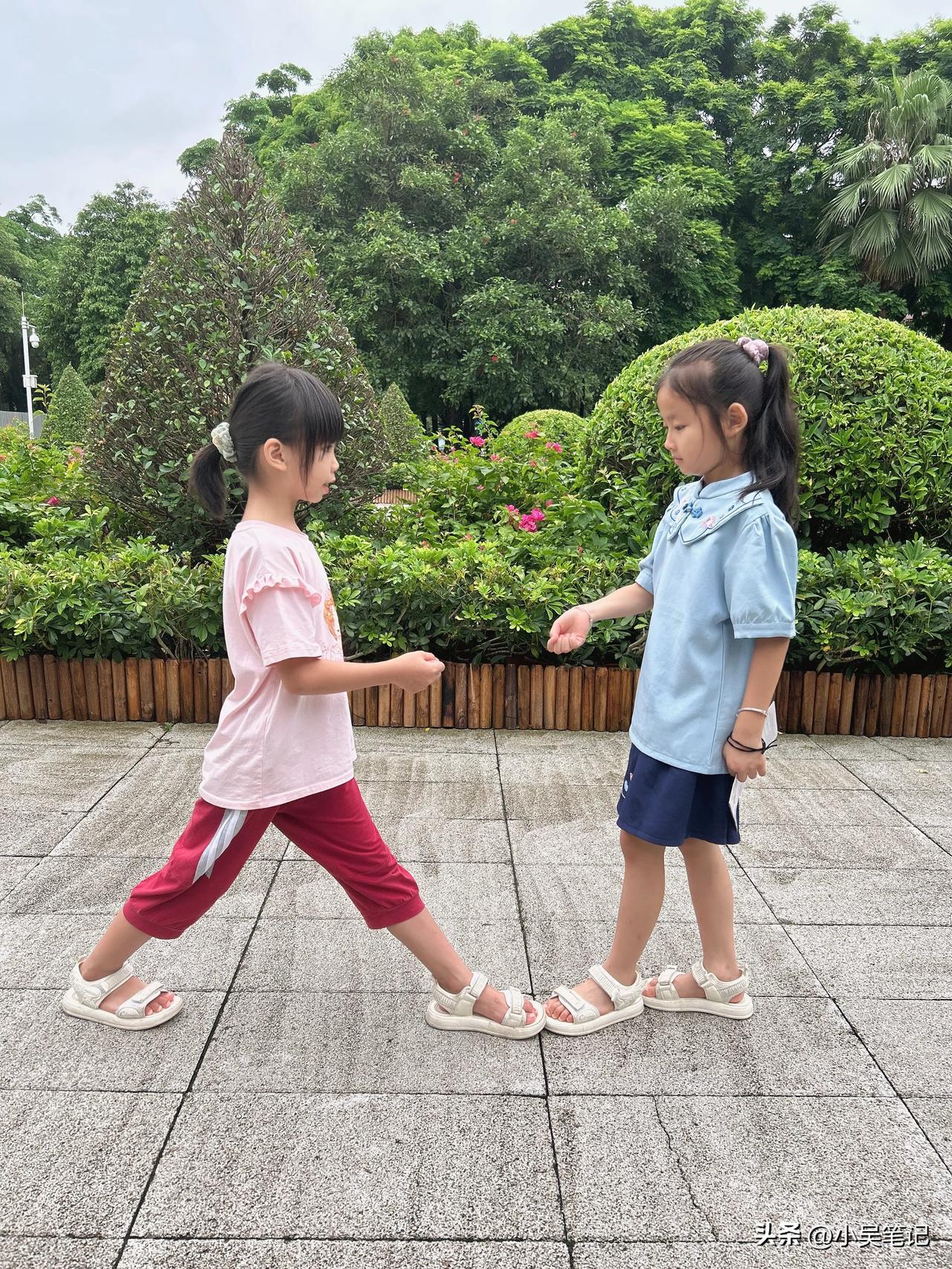#夏日生活打卡季#
可可爱爱的侄女与外甥女～