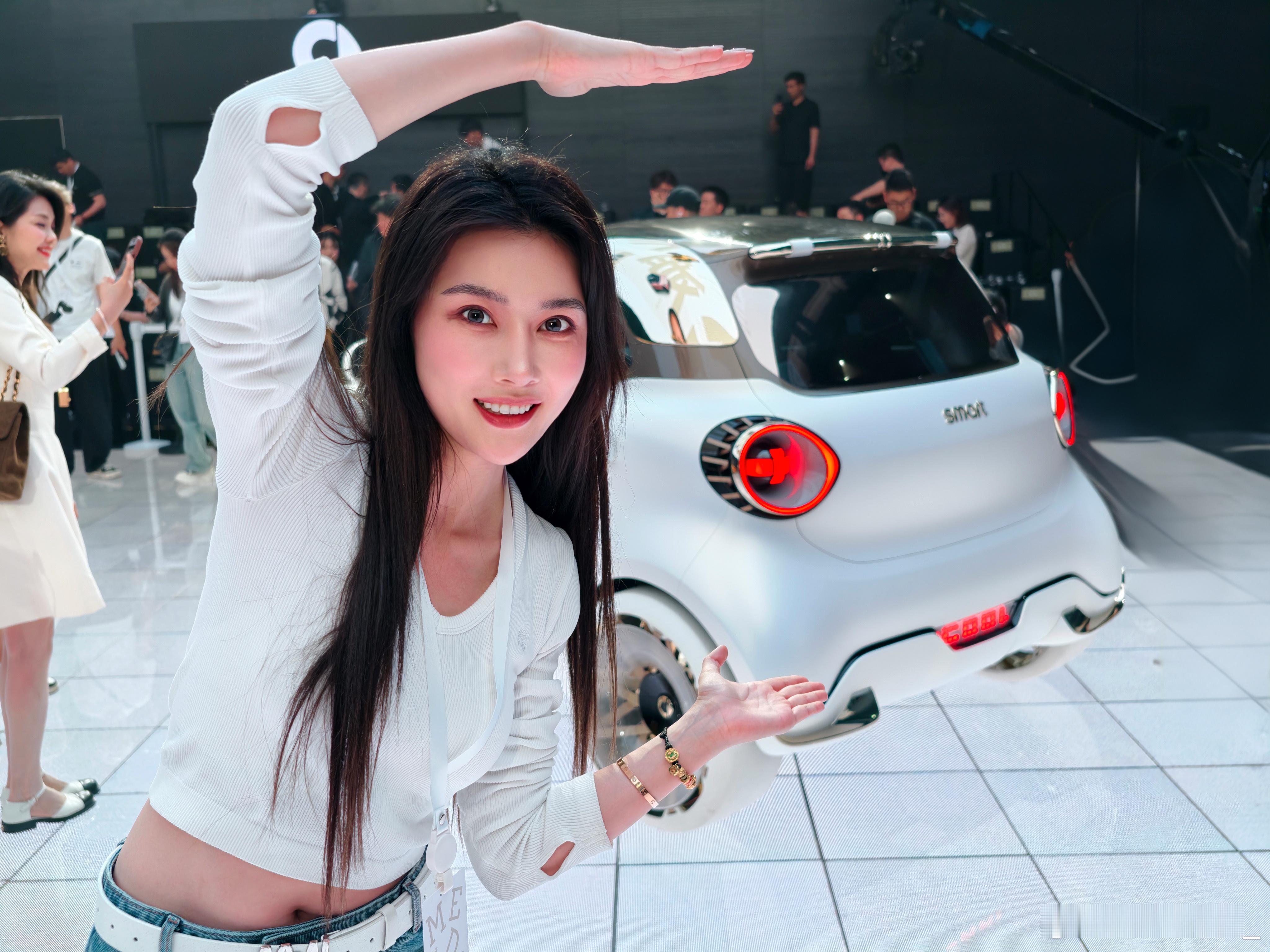 mia的汽车日常 评论区抽个铁粉小伙伴送smart周边～Smart答应我 精灵2