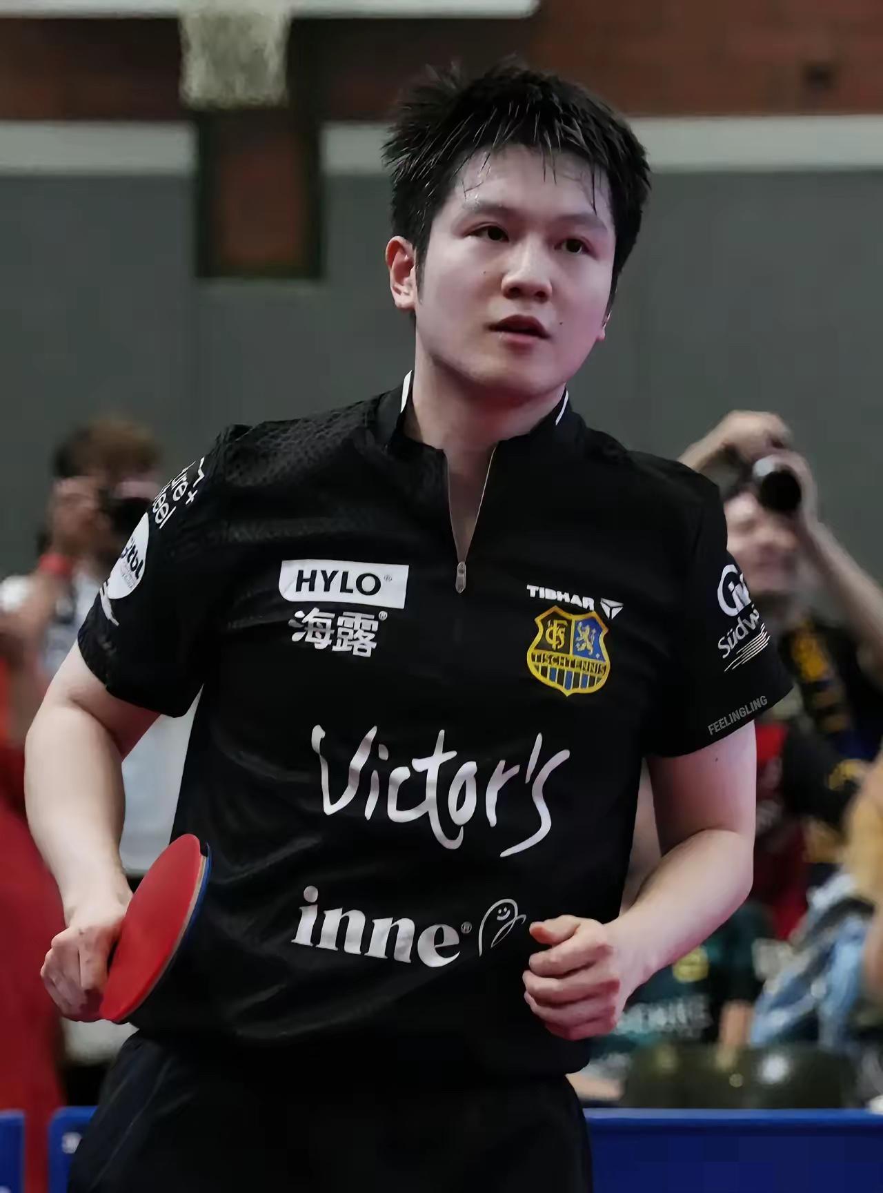 大小勒布伦轮番挑战樊振东

5月16日晚，两场欧冠半决赛完美落幕，樊振东领衔的萨