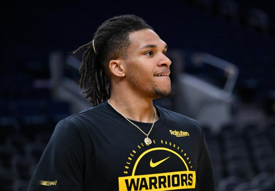 真会打球！56号秀理查德9分6板1助2断且0失误 正负值+29全场最高勇士主场1