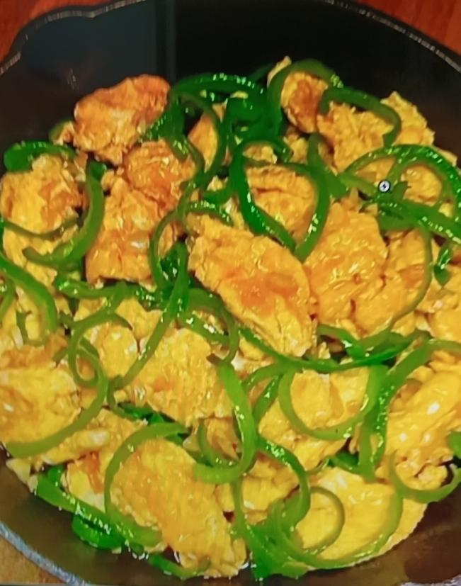 想轻松掉秤35斤，提升代谢这三招超管用！
第一招是饮食调整。多吃高蛋白食物，像鸡