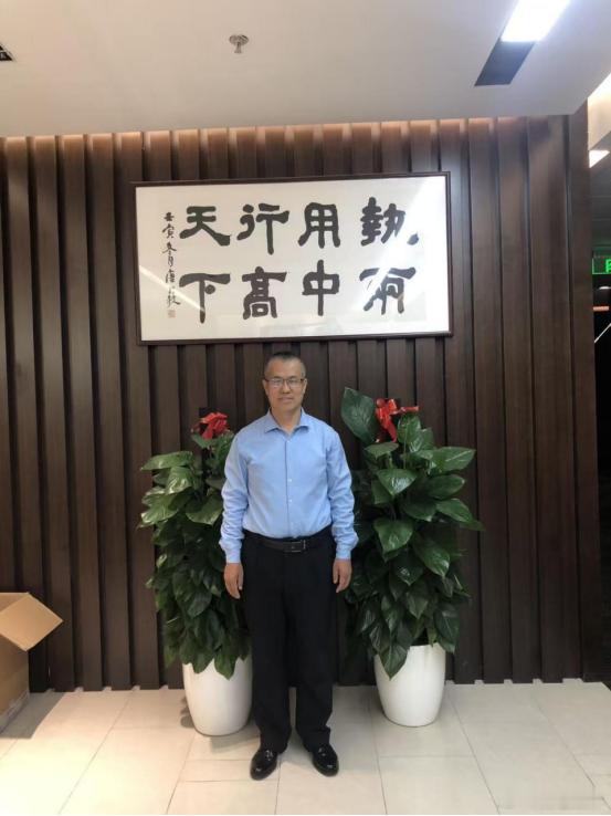 【无数先烈抛头颅洒热血的初衷是啥？李向安：牢记民生是最大的政治】最近与知名律师李