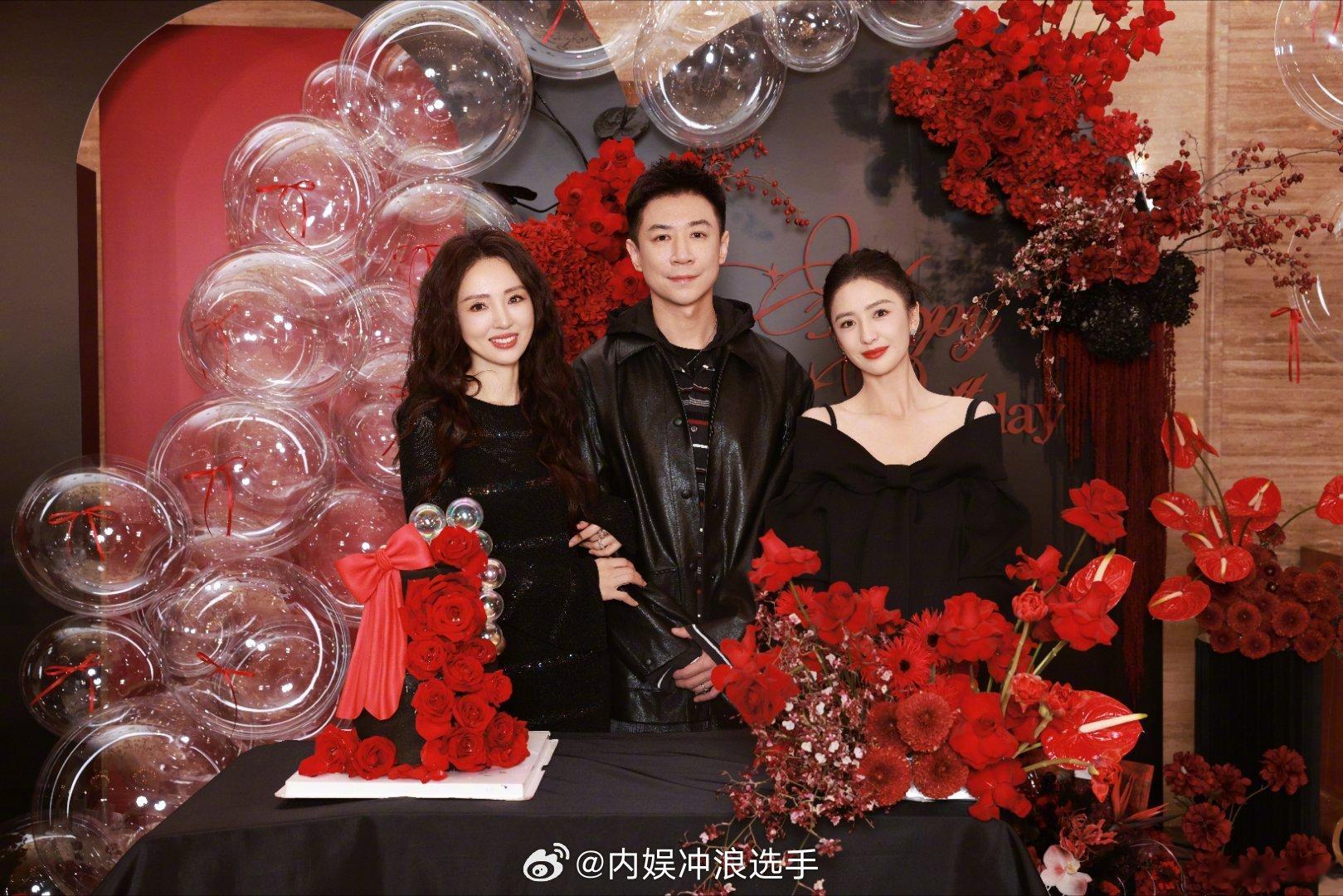 董璇挽着张维伊为什么张维伊站中间 董璇46岁生日，为什么张维伊站中间？ ​​​