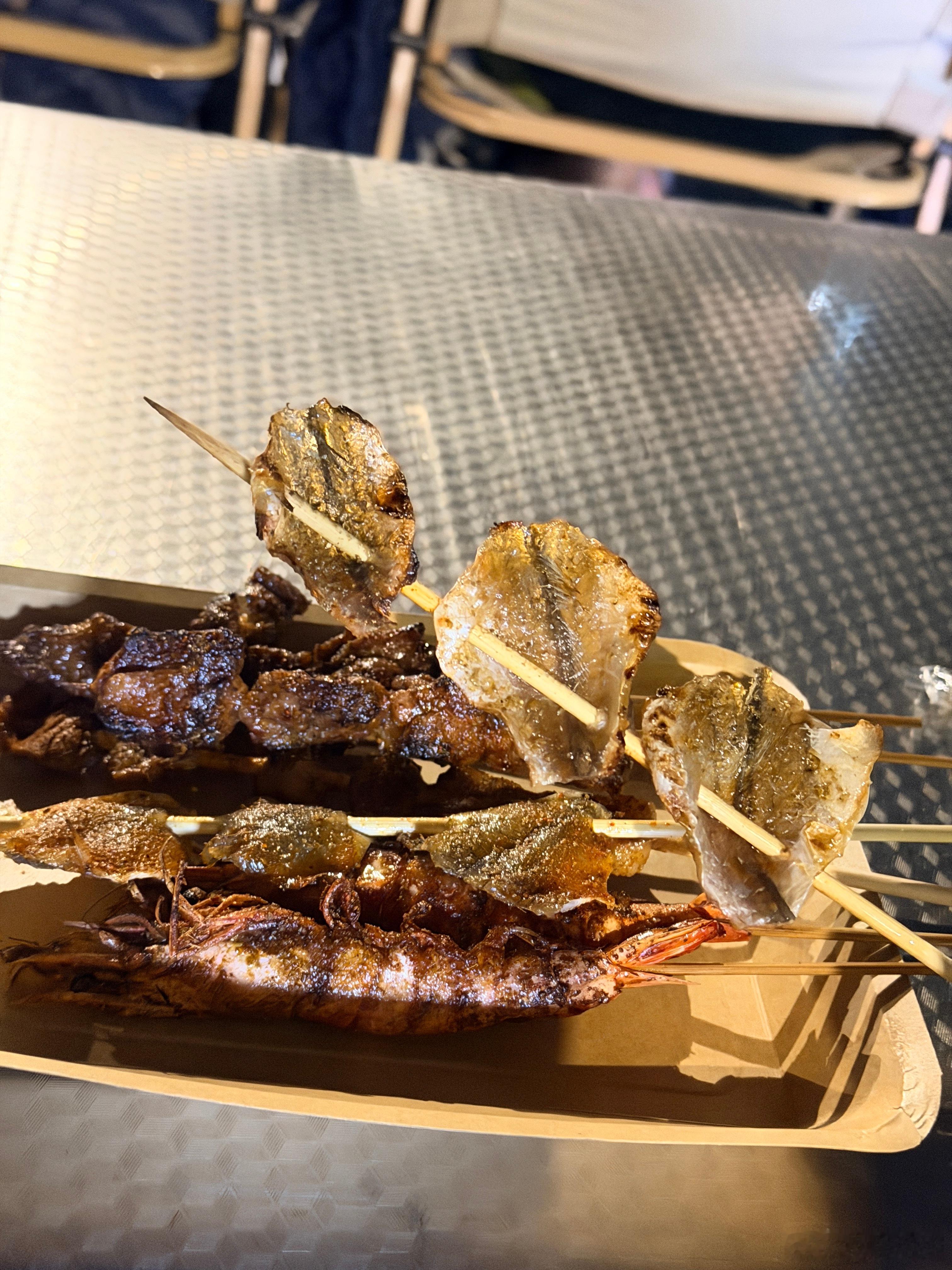 2025年的最后一顿宵夜是跟靓女一起的可以说很完美了