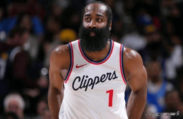 哈登11助攻小卡17分，快船惜败掘金

刚刚结束的一场NBA季前赛，快船主场惜败