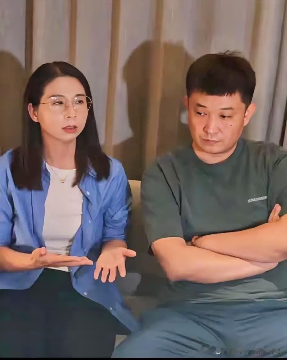 崔丽丽穿起“战袍”给所有所有职场女性上了一课！

自己的权益必须拿起“武器”—法