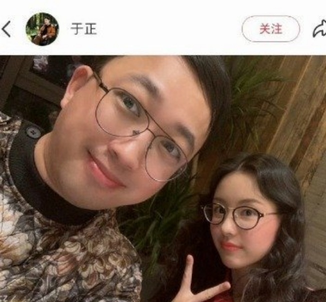 于正编辑掉和陈都灵合照于正编辑合照引发争议，保留许凯和白鹿的，唯独删除陈都灵的合