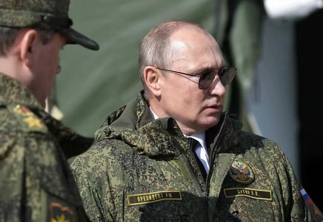 季米特洛夫传来好消息，据德国《图片报》报道，根据消息人士透露，目前上千名乌军士兵