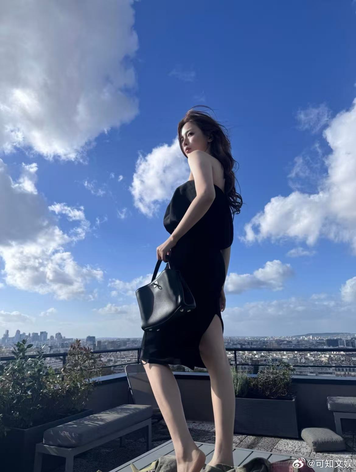 杨超越巴黎live图杨超越没关live图声音杨超越没关live图声音，好美啊啊啊