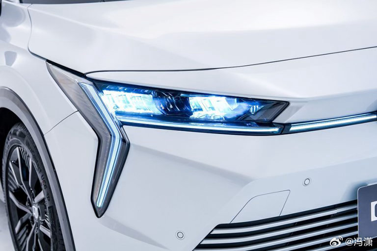 这个车要卖泰国去了，主要面对的竞争对手，还是国产车….前两天刚去完，国产电动车在