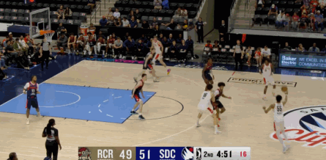 杨瀚森掩护！！ 