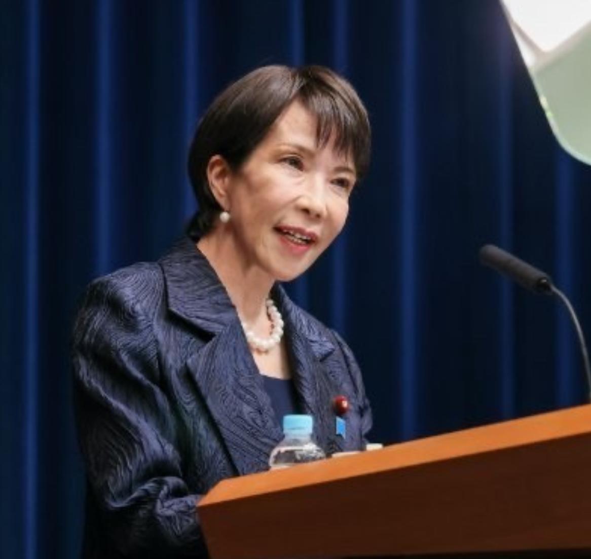 今日凌晨 6 时左右，朝鲜发射了疑似多枚弹道导弹的物体，这些疑似弹道导弹的物体，