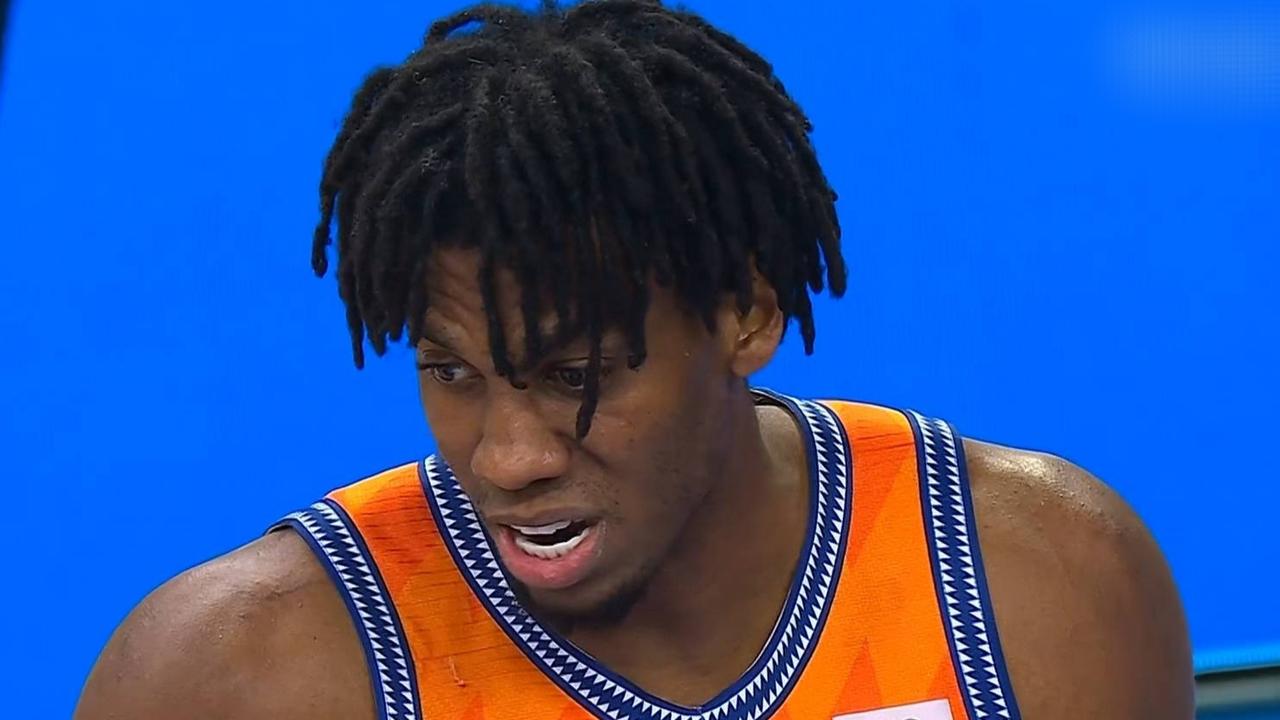 CBA杯冠军诞生，上海队强势卫冕！

山西队亚军，38次犯规，六人惨遭罚下！
