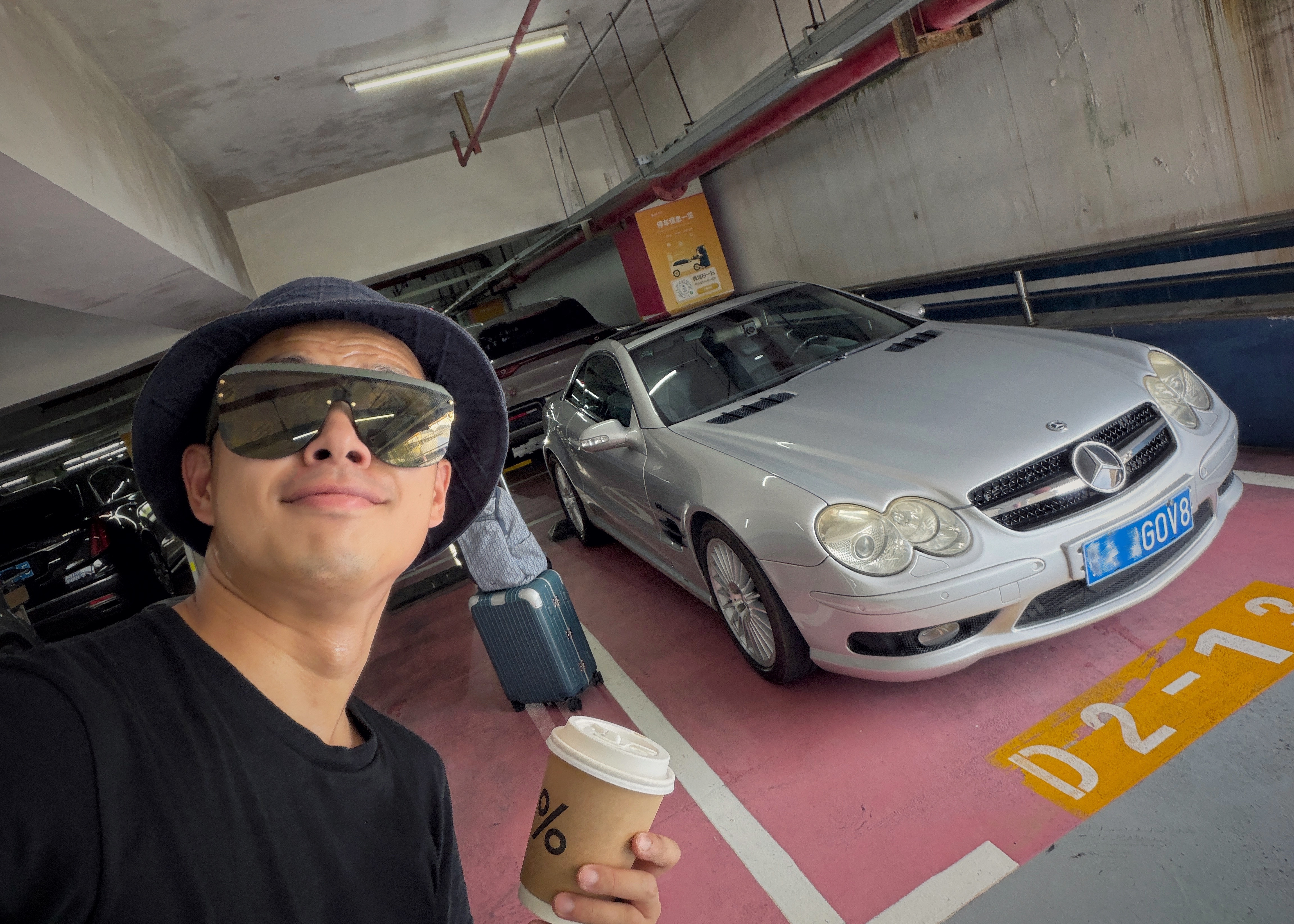 大哥 我护照还在里面 别搞啊我真的一次次哭笑不得，SL55 AMG刚拿回来，避震