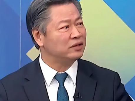 杀人还要诛心！台湾评论员赖岳谦直言：当年日本的家电、汽车、造船、高铁样样领先大陆