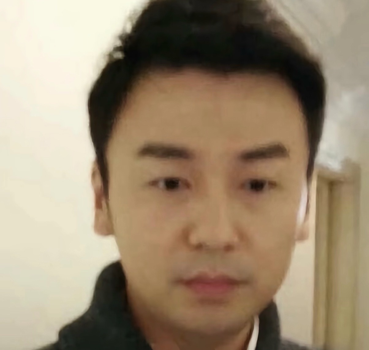 我是陈俊生我已经不怎么出轨了，所以大麦你要给我一张时代少年团演唱会门票，因为我要
