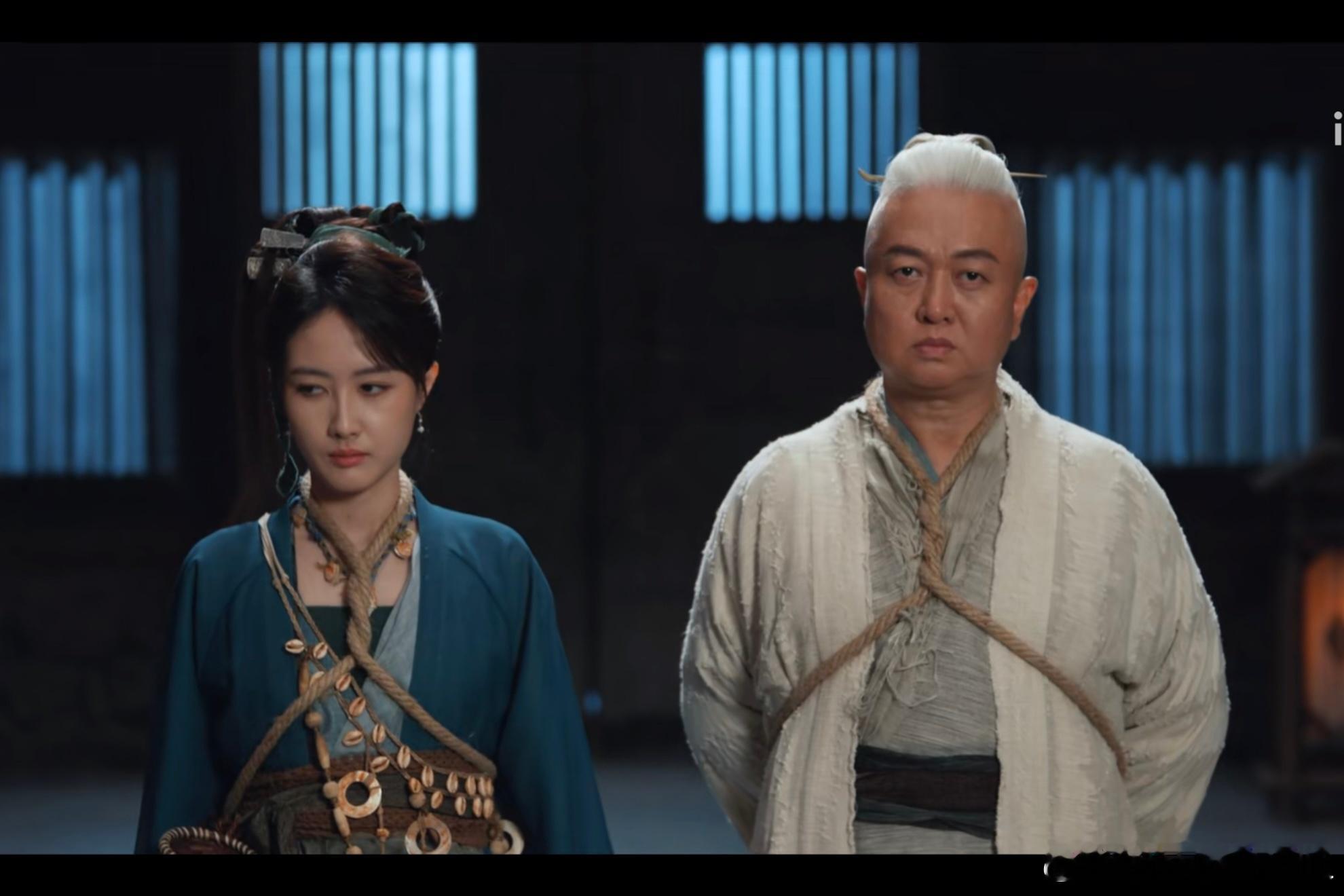 说要绑我儿… 然后…… 人家豪发未损……还挨了一脚🤔 你个大聪明…[doge]