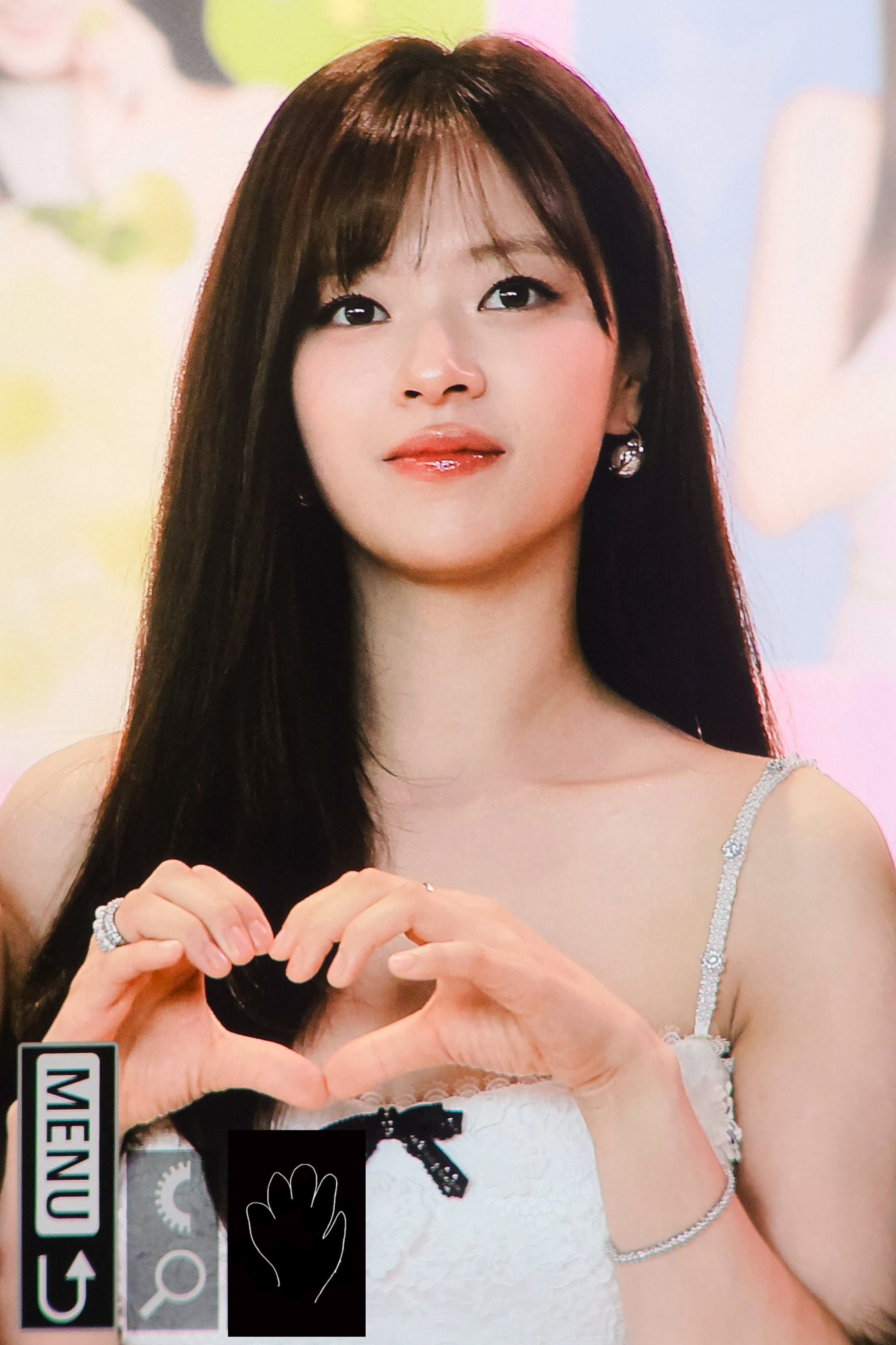 只要给她一个露脸的机会，家叮会还以所有人1101%的美貌值🥺俞定延