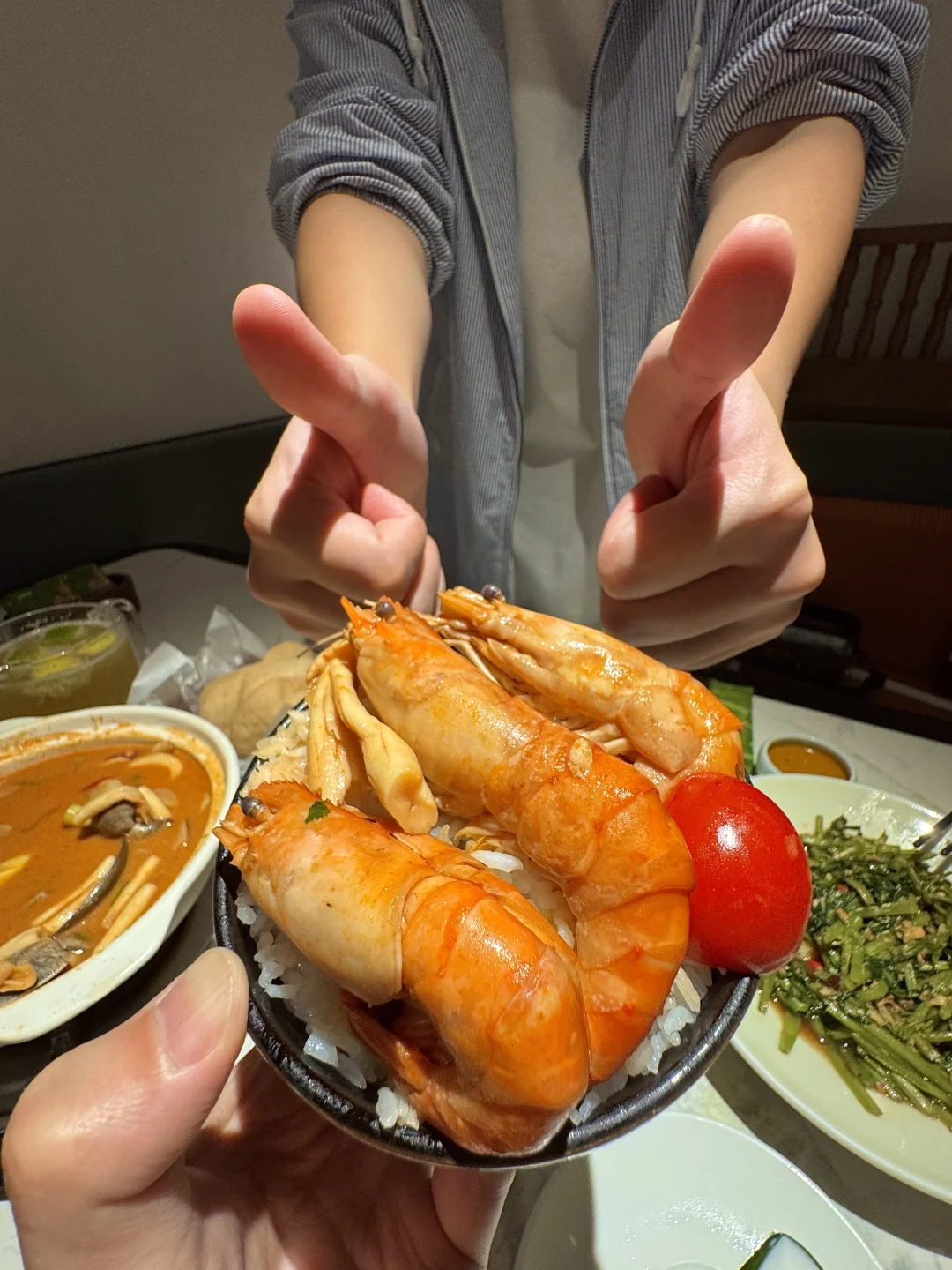 感谢本地朋友的带路，这漂亮饭我爱了！！！