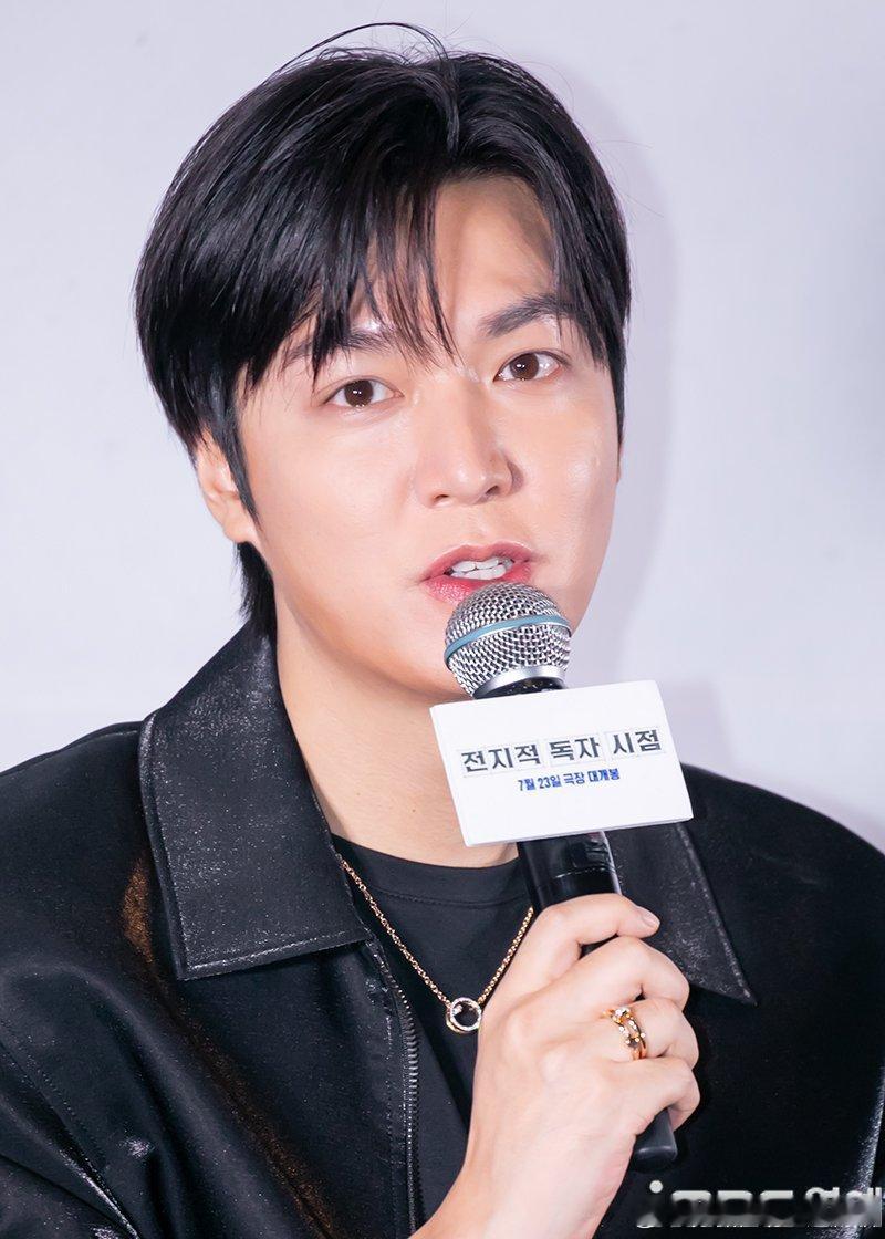 250715李敏镐『全知读者视角』发布会欧巴今天又帅了[奶牛猫][奶牛猫] ​​