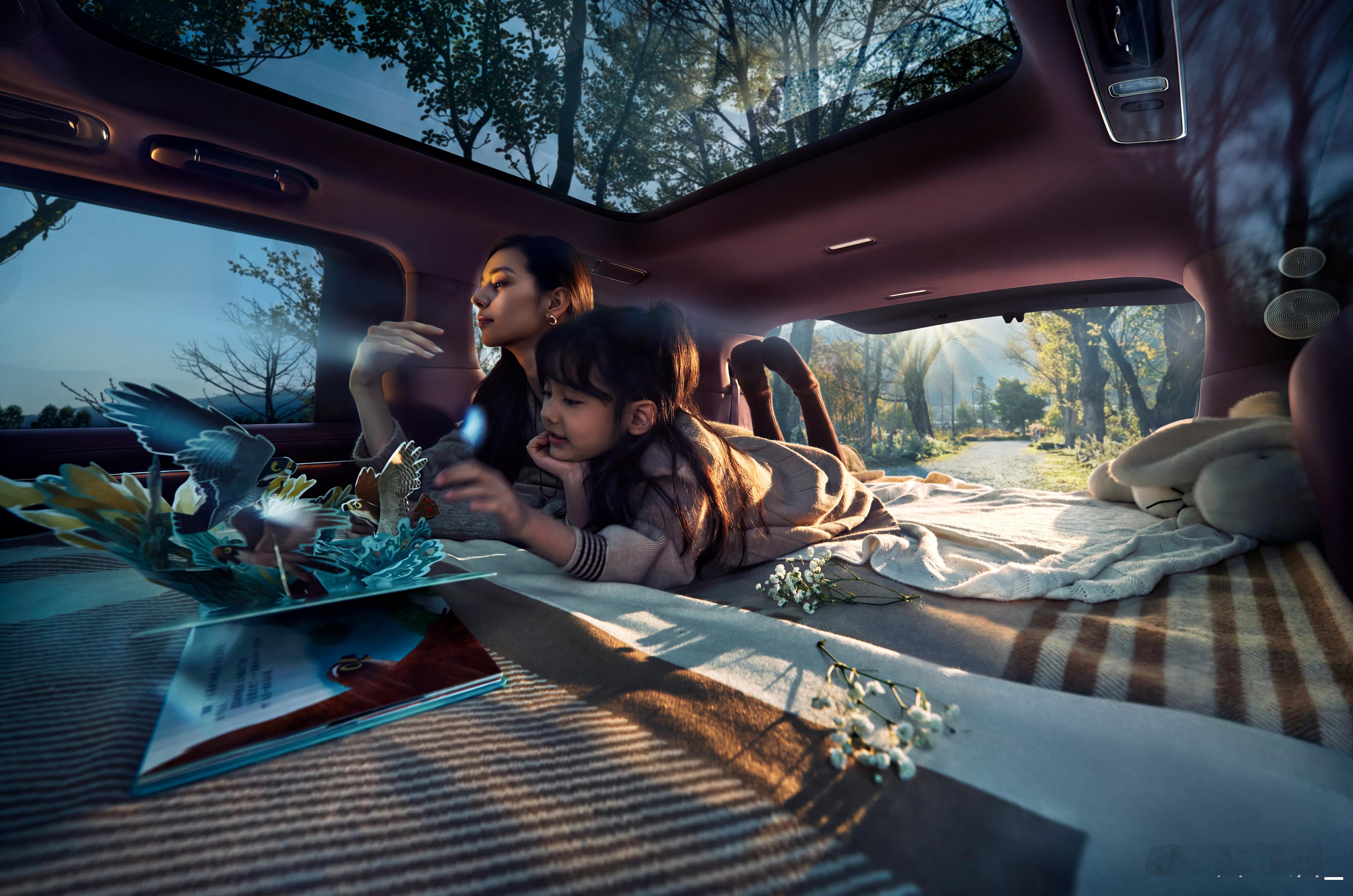 智界V9首发同级最多安全气囊慢慢发现，家用车最大的底气，从来不是配置多豪华，而是