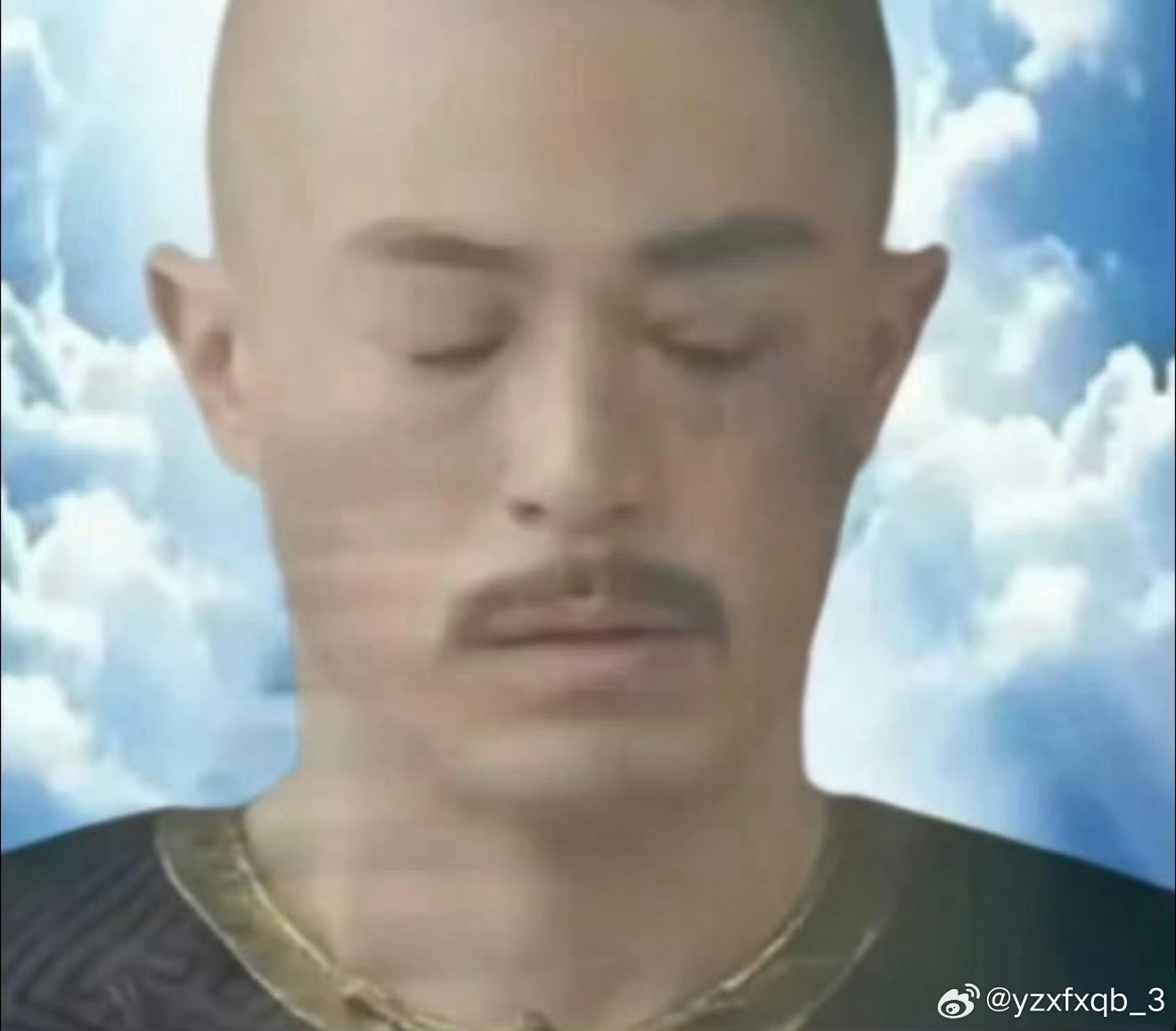 具体也不知道从哪一年开始的，来大姨妈这一天（还未见血的状态）一定是先胃疼…..胃