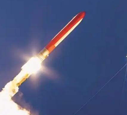 中国著名军事专家戴旭说：“我们现在面对外部的各种挑衅，如果再不采用伟人毛主席对外