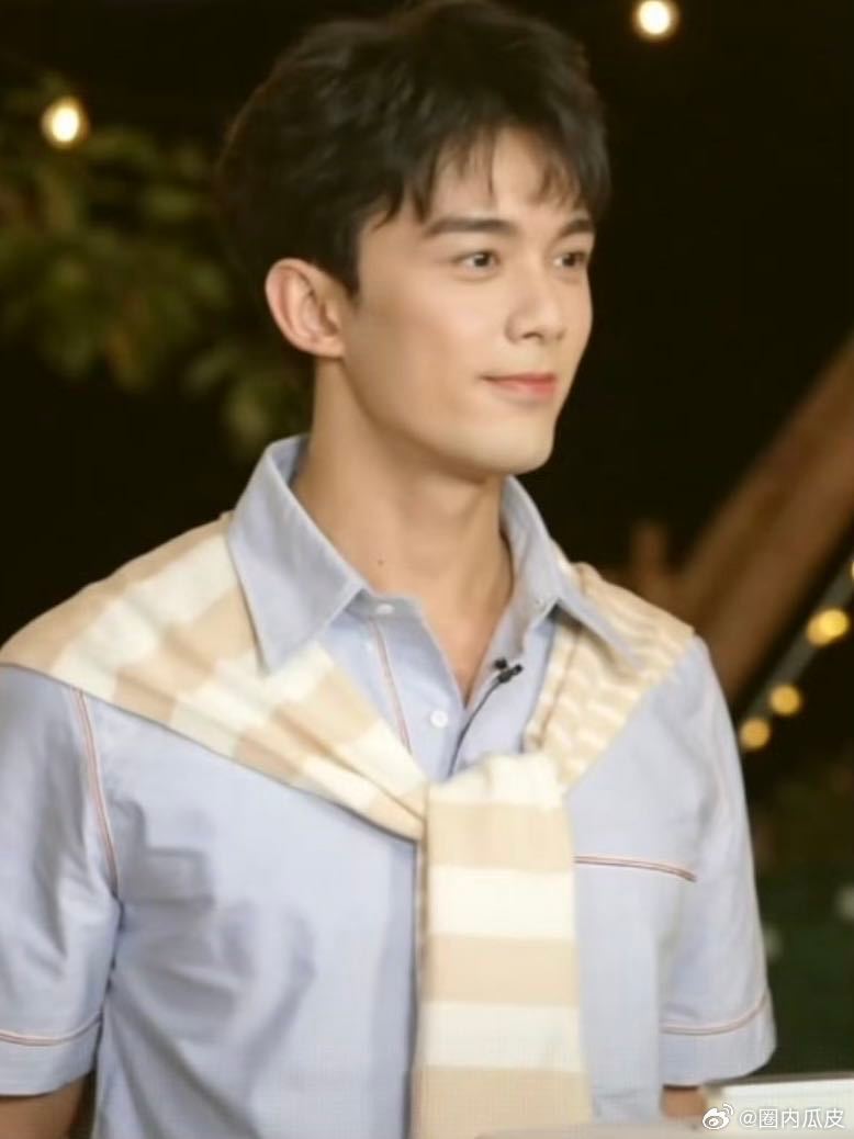 吴磊初夏盐系少年 今天的磊磊好少年啊~清爽夏日男友！ ​​​