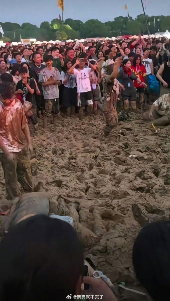 华晨宇火星乐园IP良性正循环 华晨宇火星乐园IP真的很出圈，良性正循环贯穿始终！