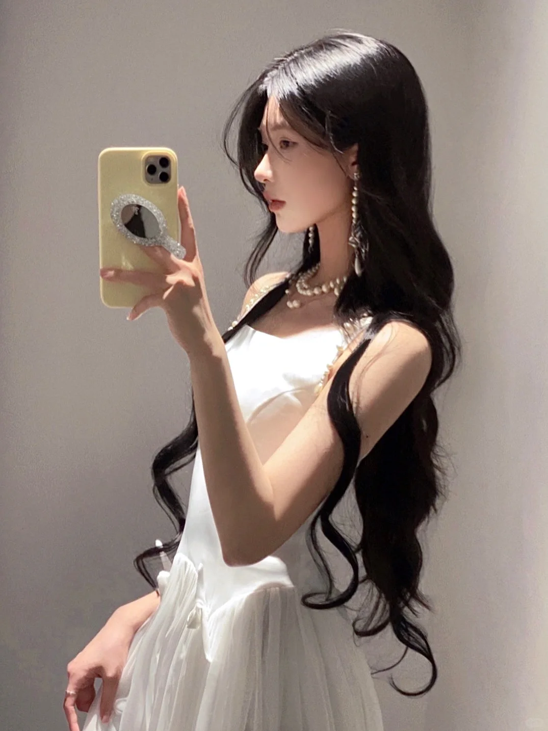 𝓌𝒽𝒾𝓉ℯ 𝓈𝓌𝒶𝓃‧₊˚ 🦢  .