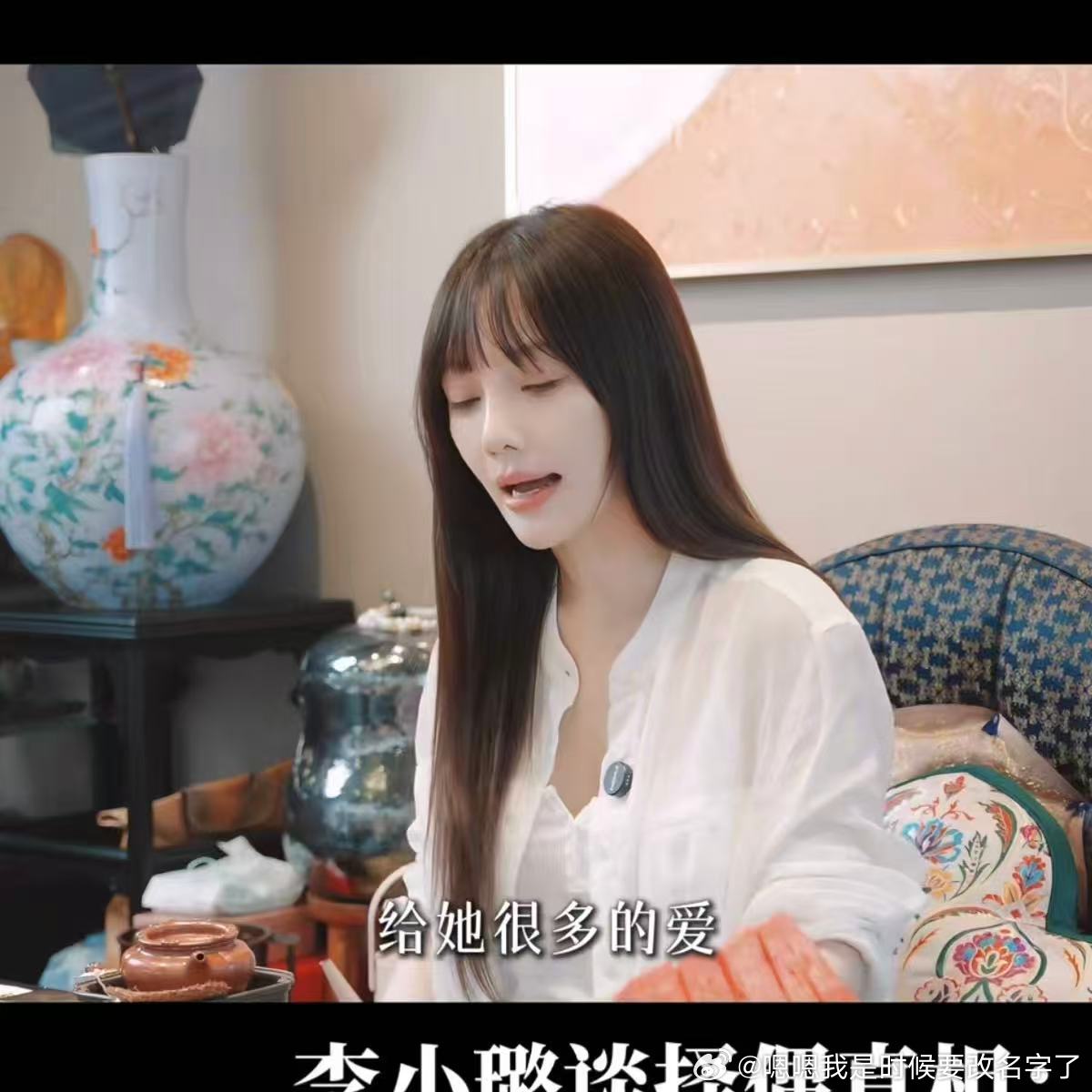 当年手忙脚乱的新手爸爸，现在成了甜馨最稳的靠山，这么多年的陪伴根本装不出来。 