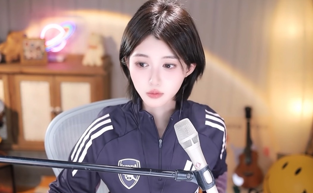 胡嘉一：我跟煊宝没什么矛盾，因为我跟她不熟，但是她应该不太喜欢我，咱们应该是不对