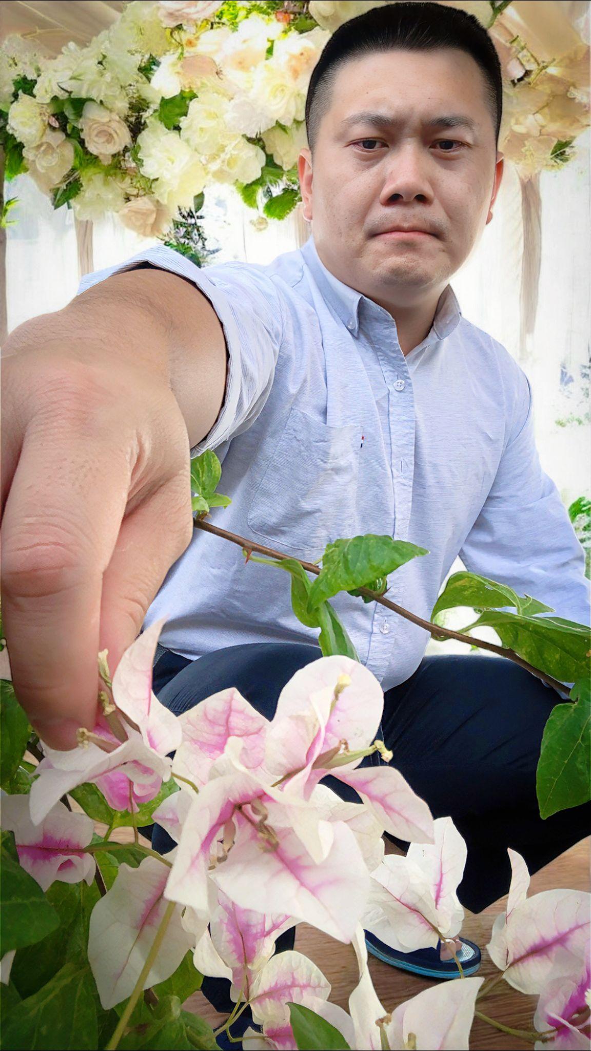 #老叔 #有一种感慨叫人到中年 #人到中年 #花与生活 #花花世界迷人眼