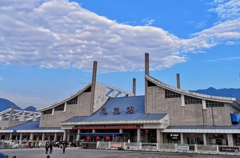 最近湖北“十五五”铁路规划落地，安恩张、恩黔、常岳九三条线路，全部敲定按时速20