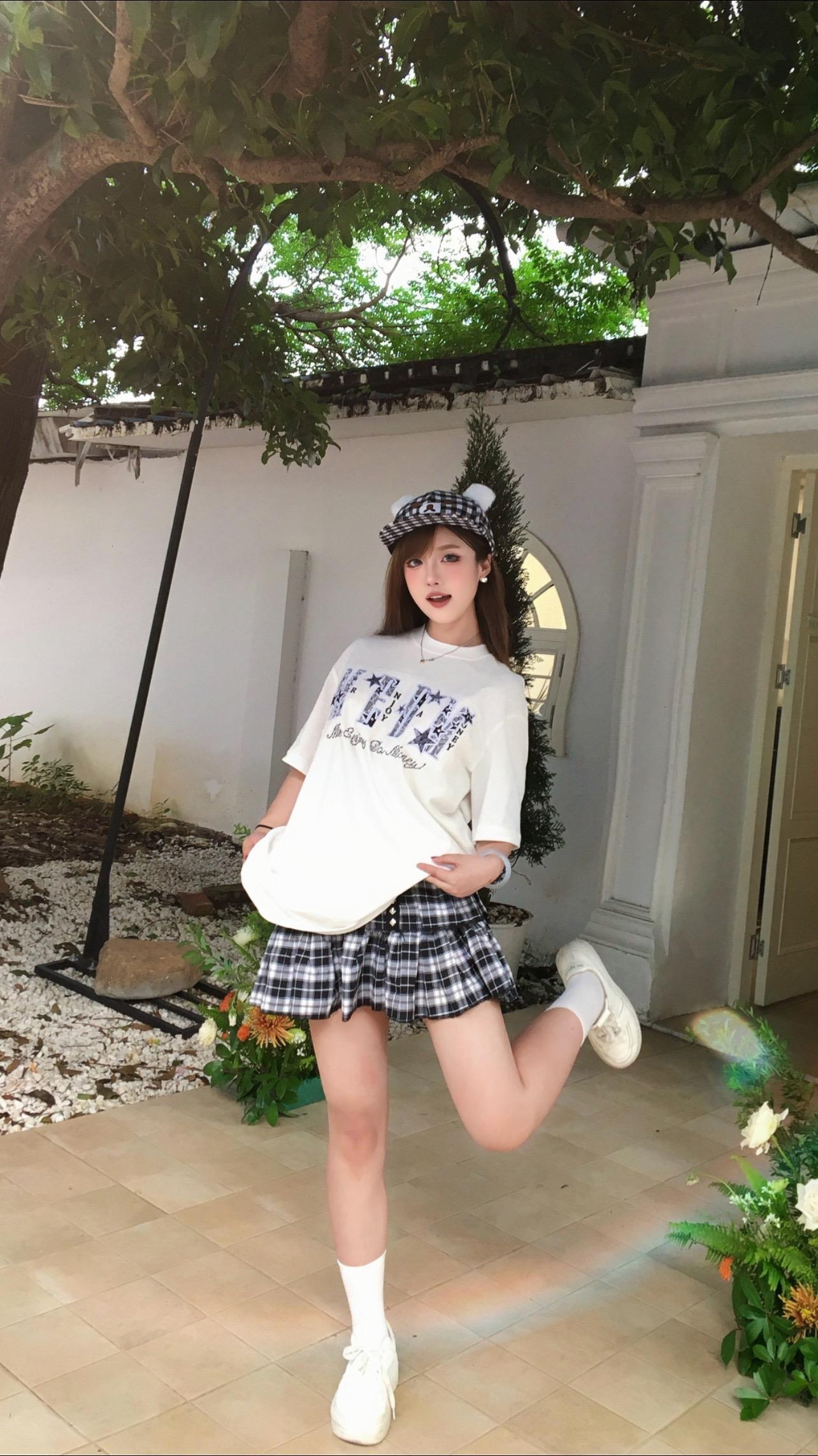忍忍吧 生活就是这样 酸甜苦辣咸鲜麻酥脆嫩滑软糯绵爽韧弹 只能自己咽下去