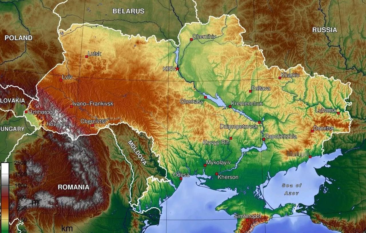 乌克兰地形图：乌克兰地形以平原为主，约占国土面积的95%，地势北高南低‌，位于东