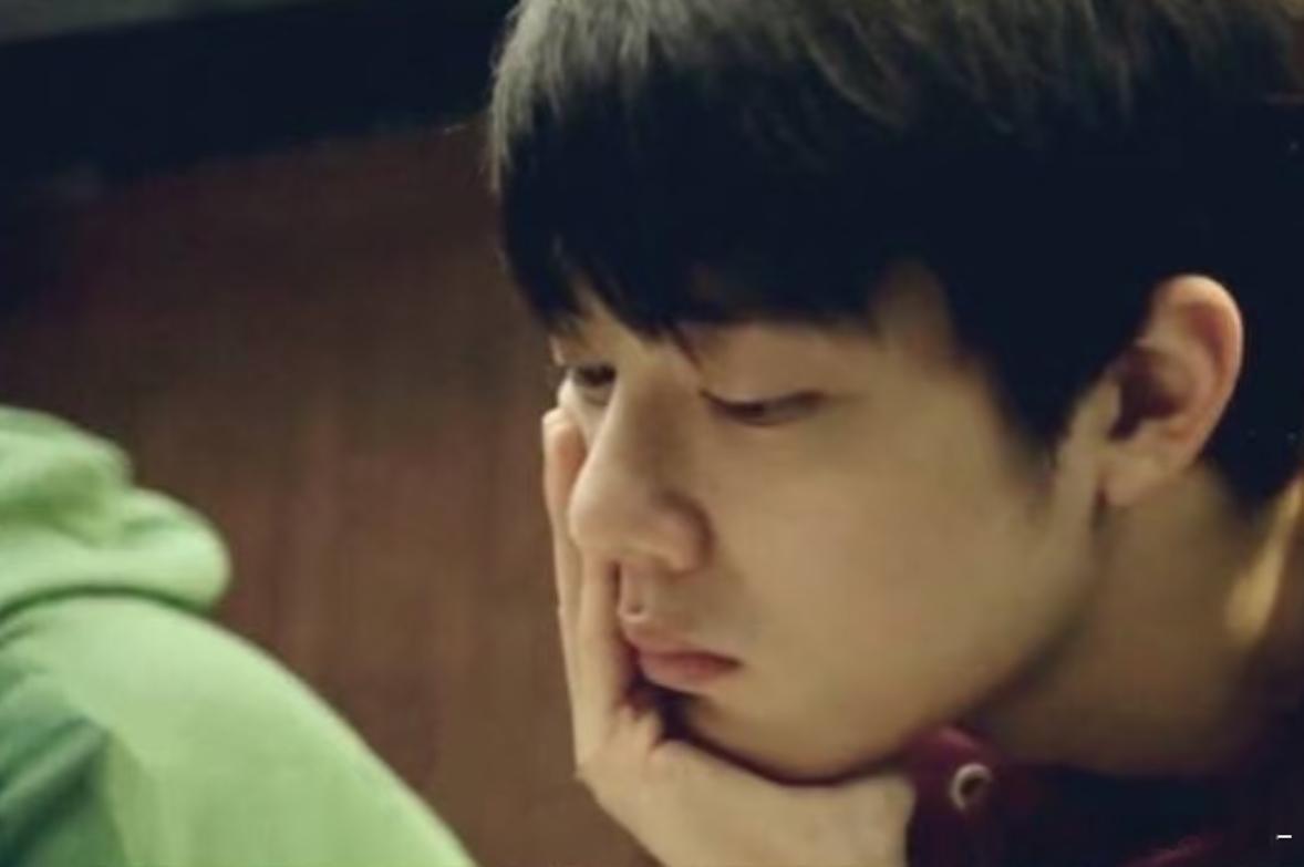 怎么会有人不爱肖战呢😗😗 ​​​