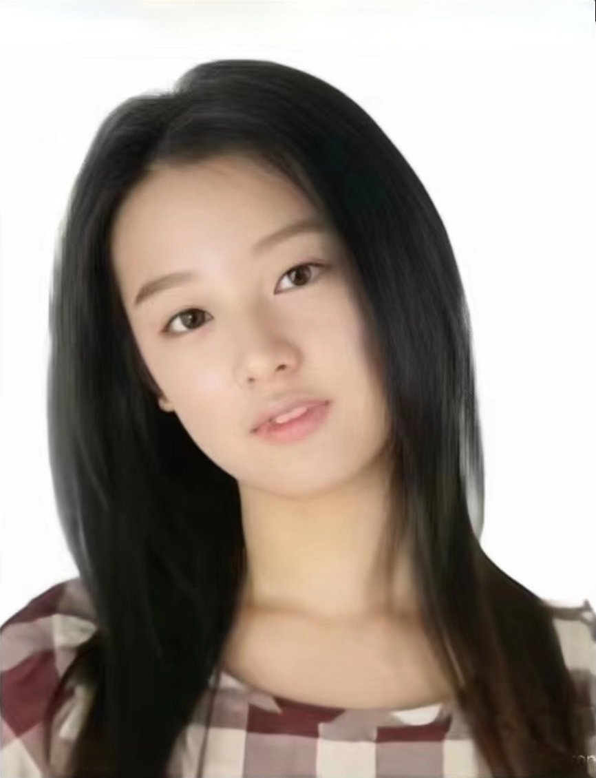 金智媛的各种证件照从小美到大[好运连连]  