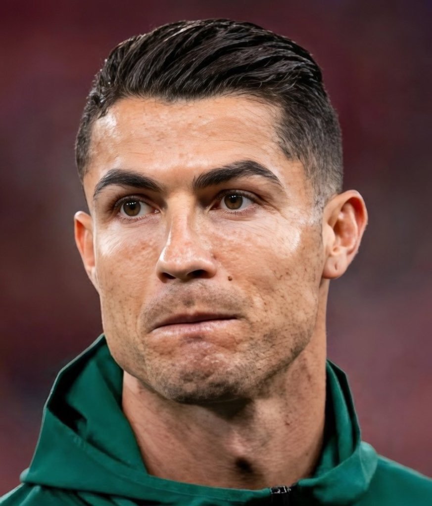 【太阳报】C罗价值6100 万英镑的豪华私人飞机在午夜时分离开了沙特，此时利雅得