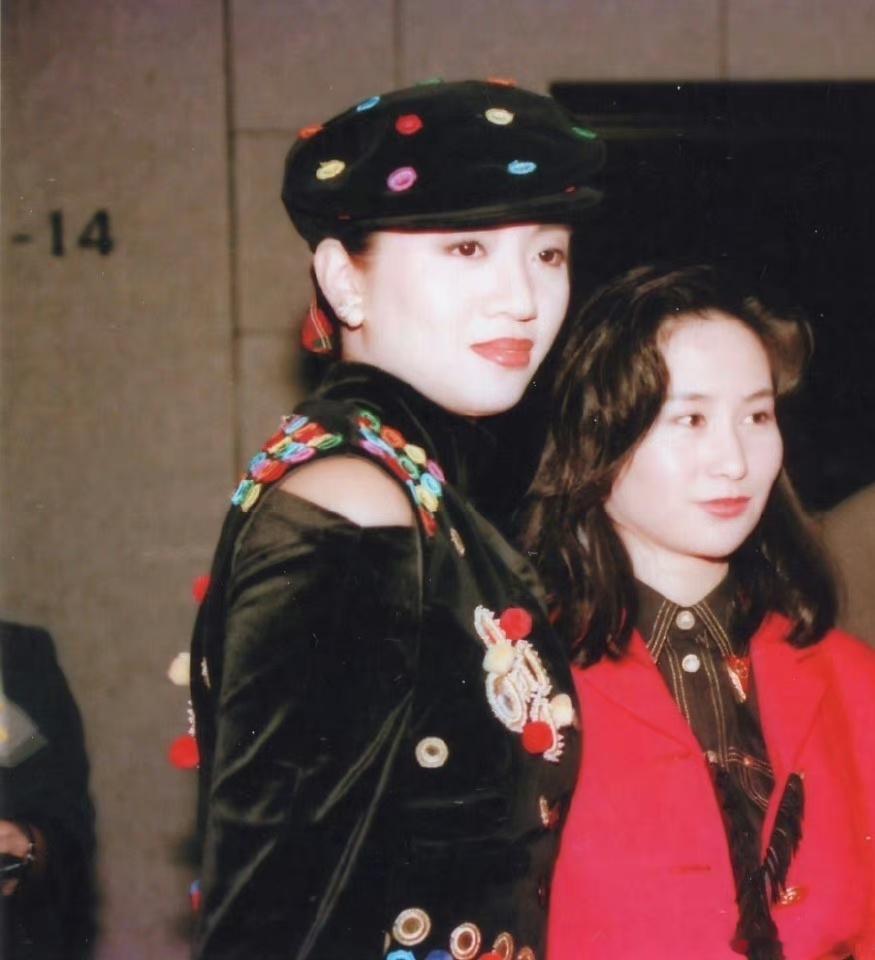 #梅艳芳[超话]##何超琼[超话]#何小姐生日快乐[心] ​​​