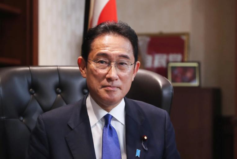 日本外相终于摊牌了，对台湾问题的最新表态，等于明着告诉中国：你家的事，我管定了。