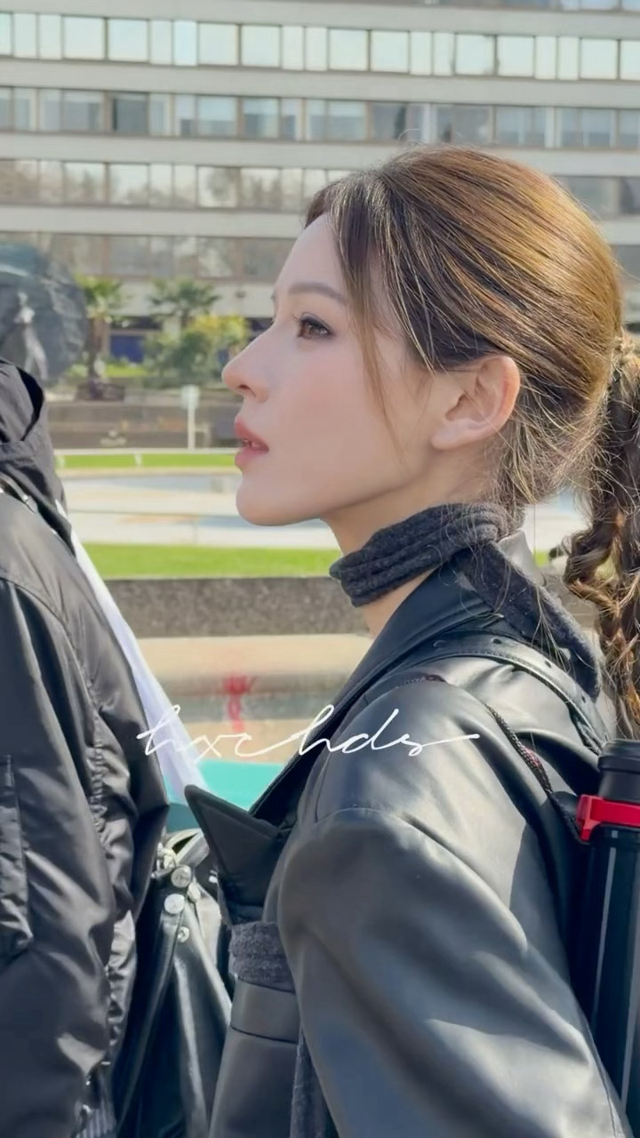 嗑颜bot 张予曦  建模脸就是这个意思 