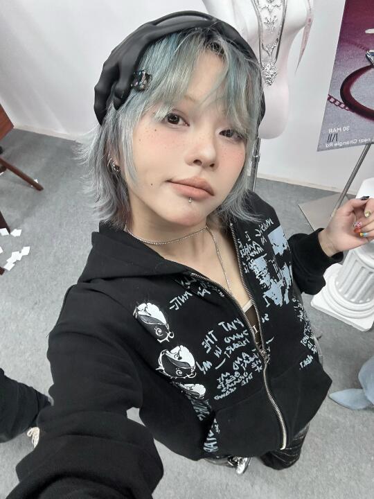 我这种长相去整r只需要二十块钱