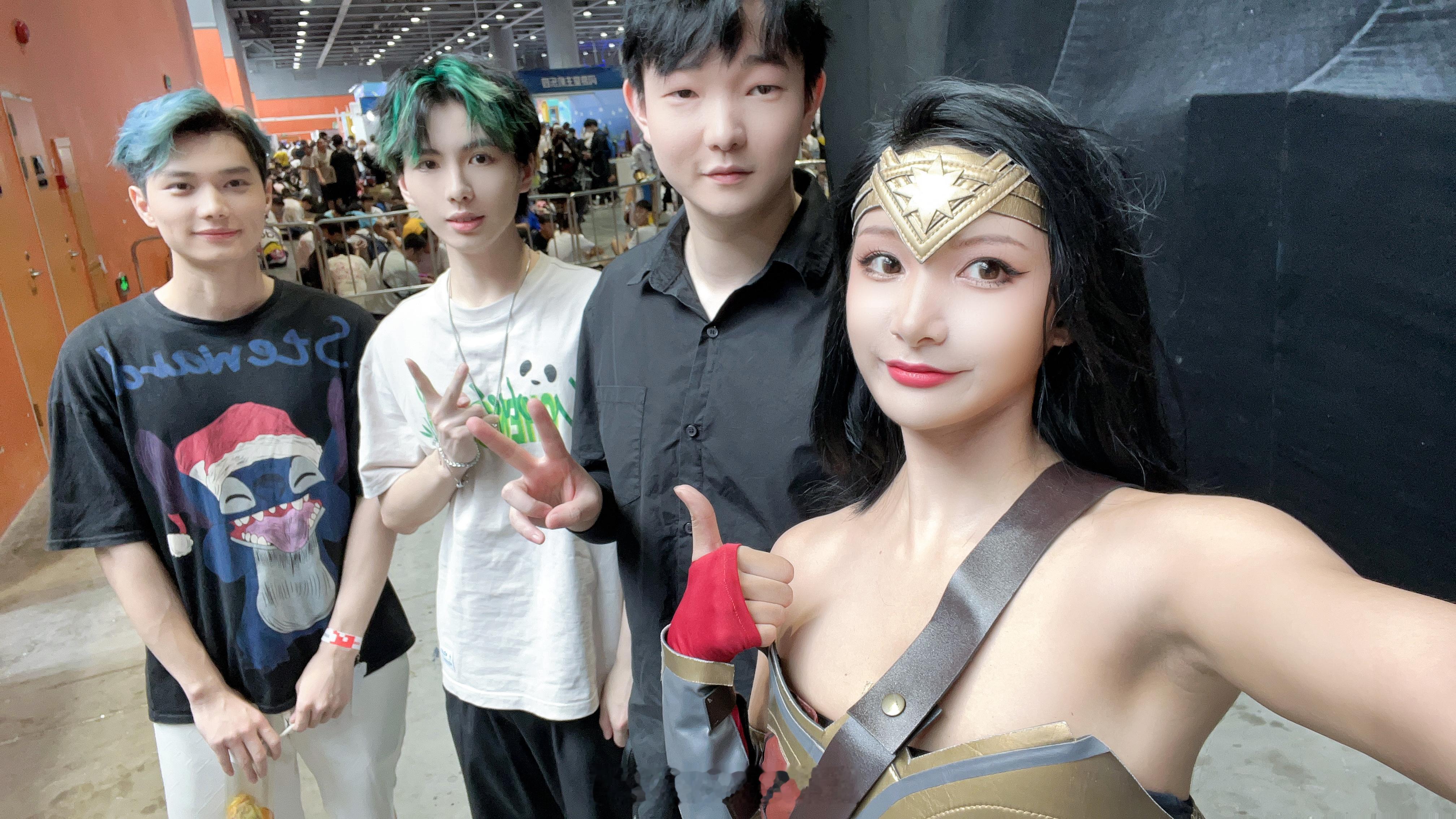 第五人格 起猛了家人们 漫展上碰到了谁#第五人格##第五人格狼队##487##杨
