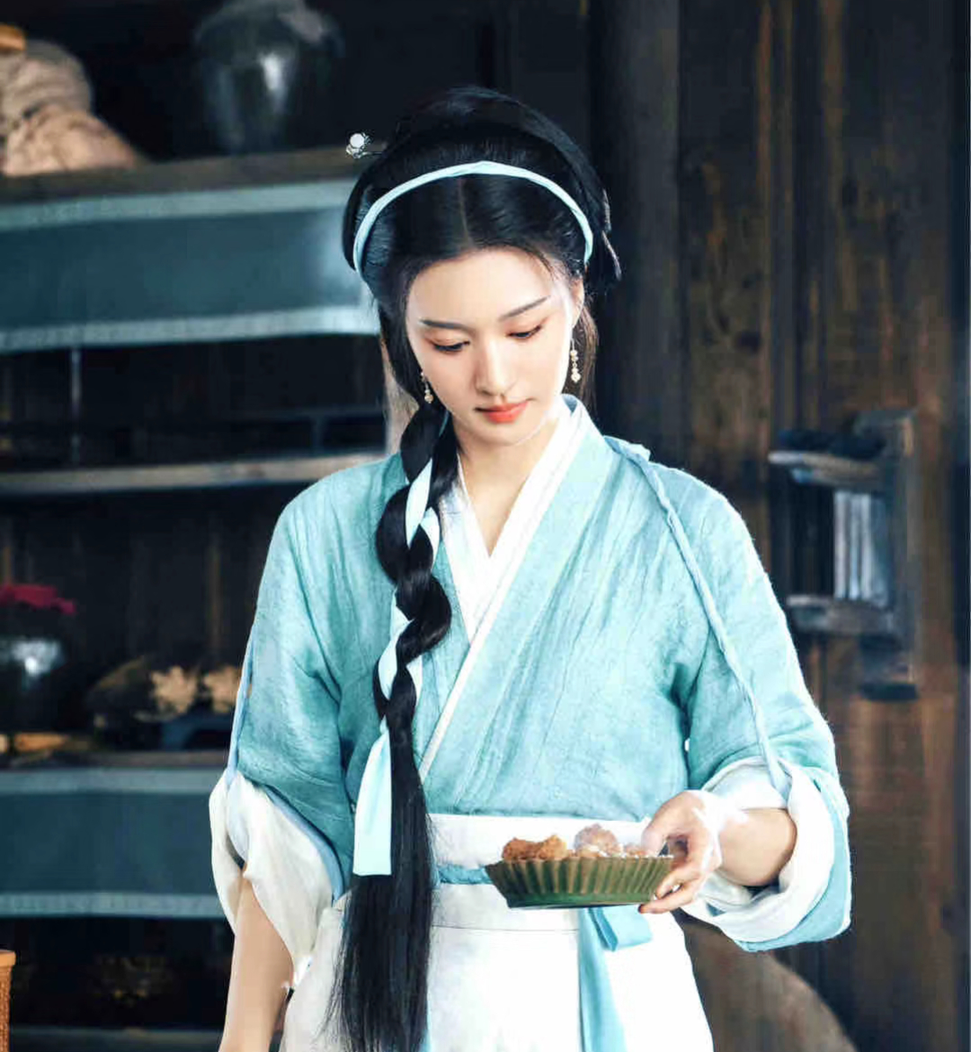 王楚然彻底洗白了。 ​​​