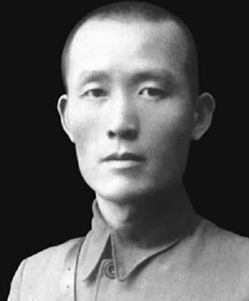 吴石牺牲后，接替他的徐会之更是我党王牌，但他竟然选择向国民党自首，因此他背负多年