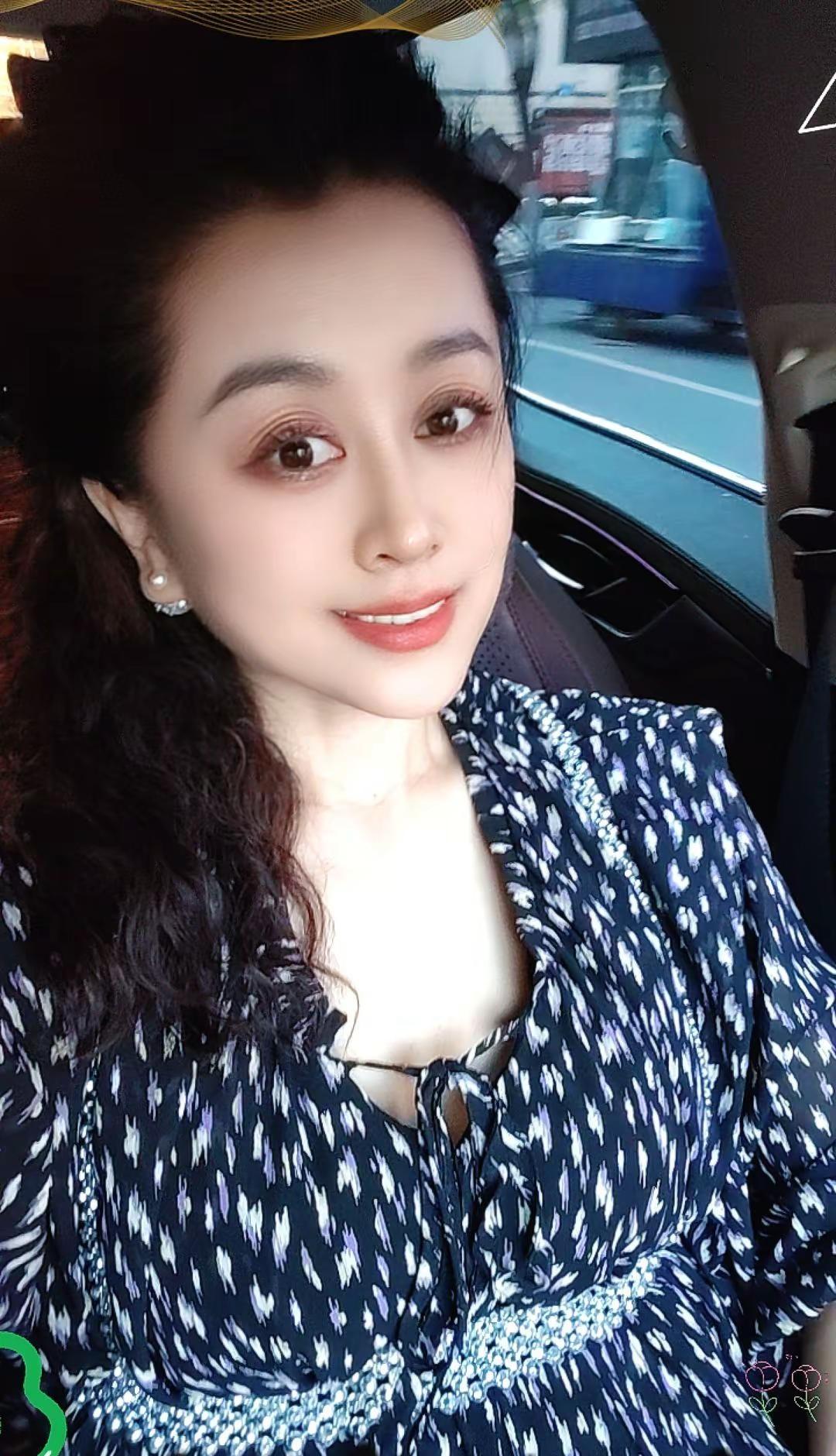 安心的日子先生说：对事业型女性来说最难的不是赚钱，难的是找到那个既不压制你，又能