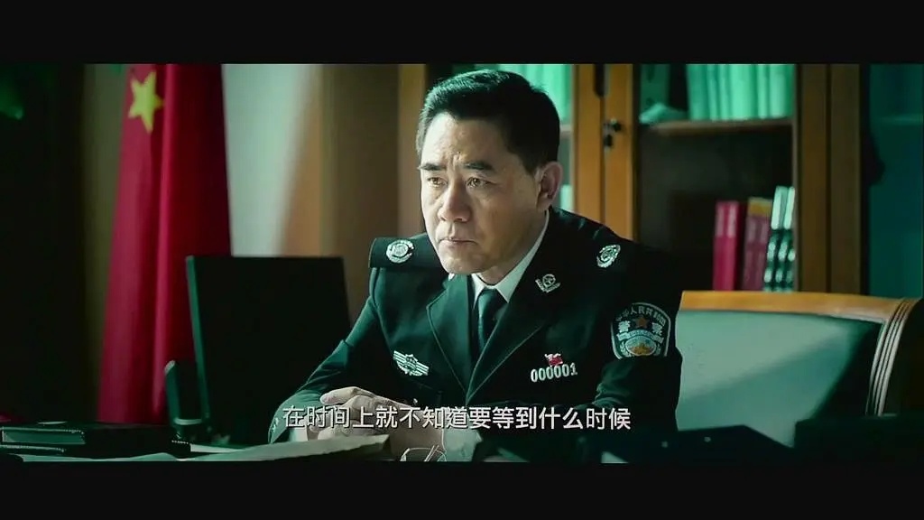 两版湄公河，都有陈宝国警衔从一监到了总监不过评论说得好，都是他演的级别较低的 