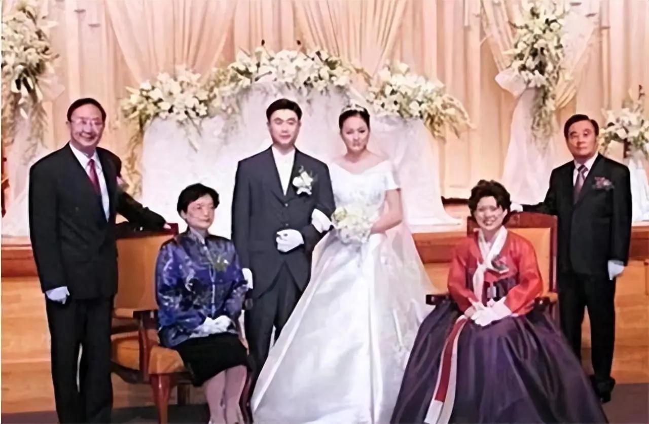 2002年5月，24岁的韩国“体操公主”许昭英，顶着父母的反对，执意嫁给了中国体