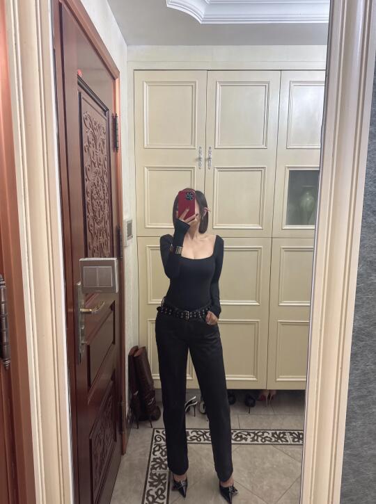 穿搭分享！👩‍🦰👠💄